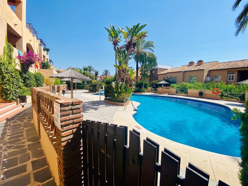 Oasis Apartment Mijas Luaran gambar